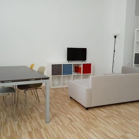 Ferienwohnung Open Space3 D'Apulia 11 Mailand Exterior foto