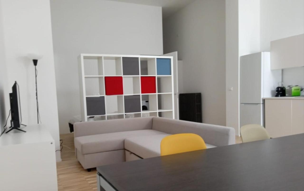 Ferienwohnung Open Space3 D'Apulia 11 Mailand Exterior foto