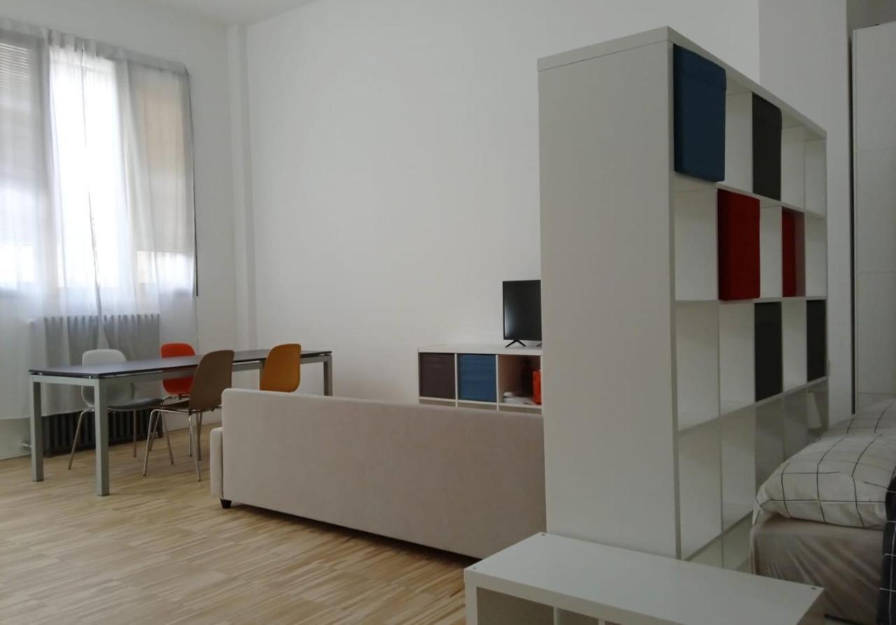 Ferienwohnung Open Space3 D'Apulia 11 Mailand Exterior foto